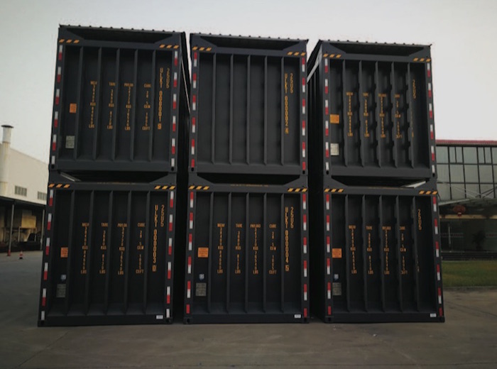 CRS’s Coaltainer® unloading bulk coal from containers